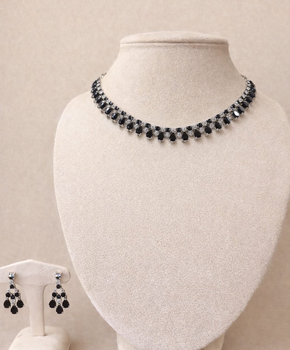 Silver and Art Palace product